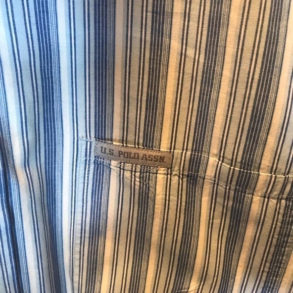 U.S. Polo button down shirt - Picture 2 of 4
